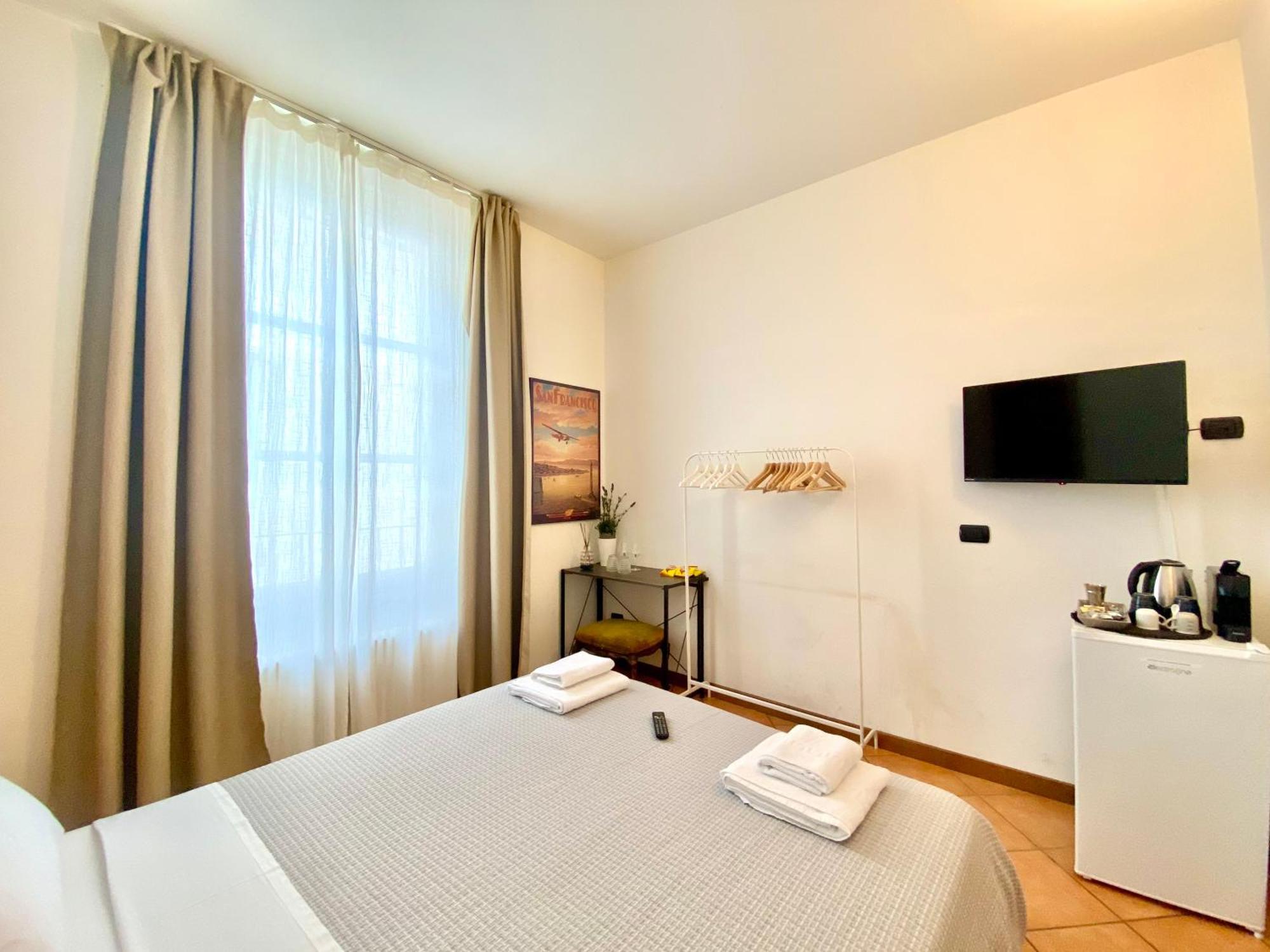 I Portici Del Centro Hotell Como Eksteriør bilde